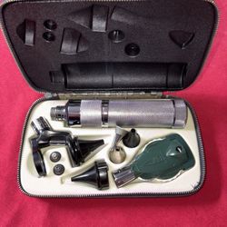 Otoscope-Ophthalmoscope Set, Welch Allen