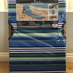 Melino Beach Lounger With Tray Table, New Sealed Bag