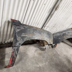 2003 - 2006 SILVERADO FRONT FENDERS