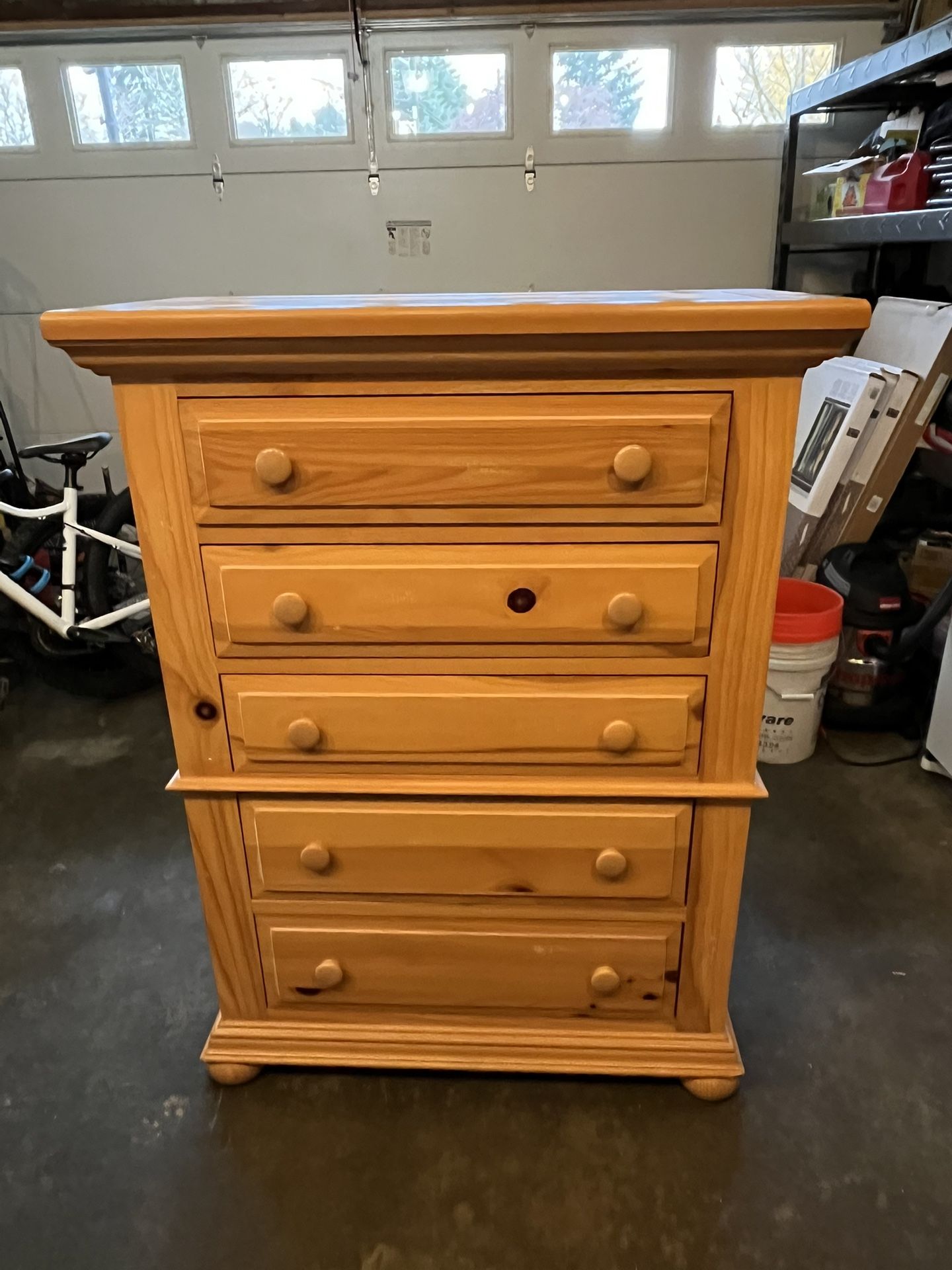 Selling wood dresser