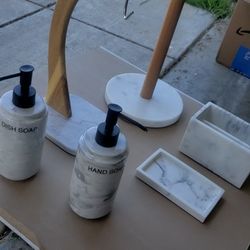 Kitchen Set Marble/wood