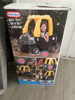Brand New little tikes truck