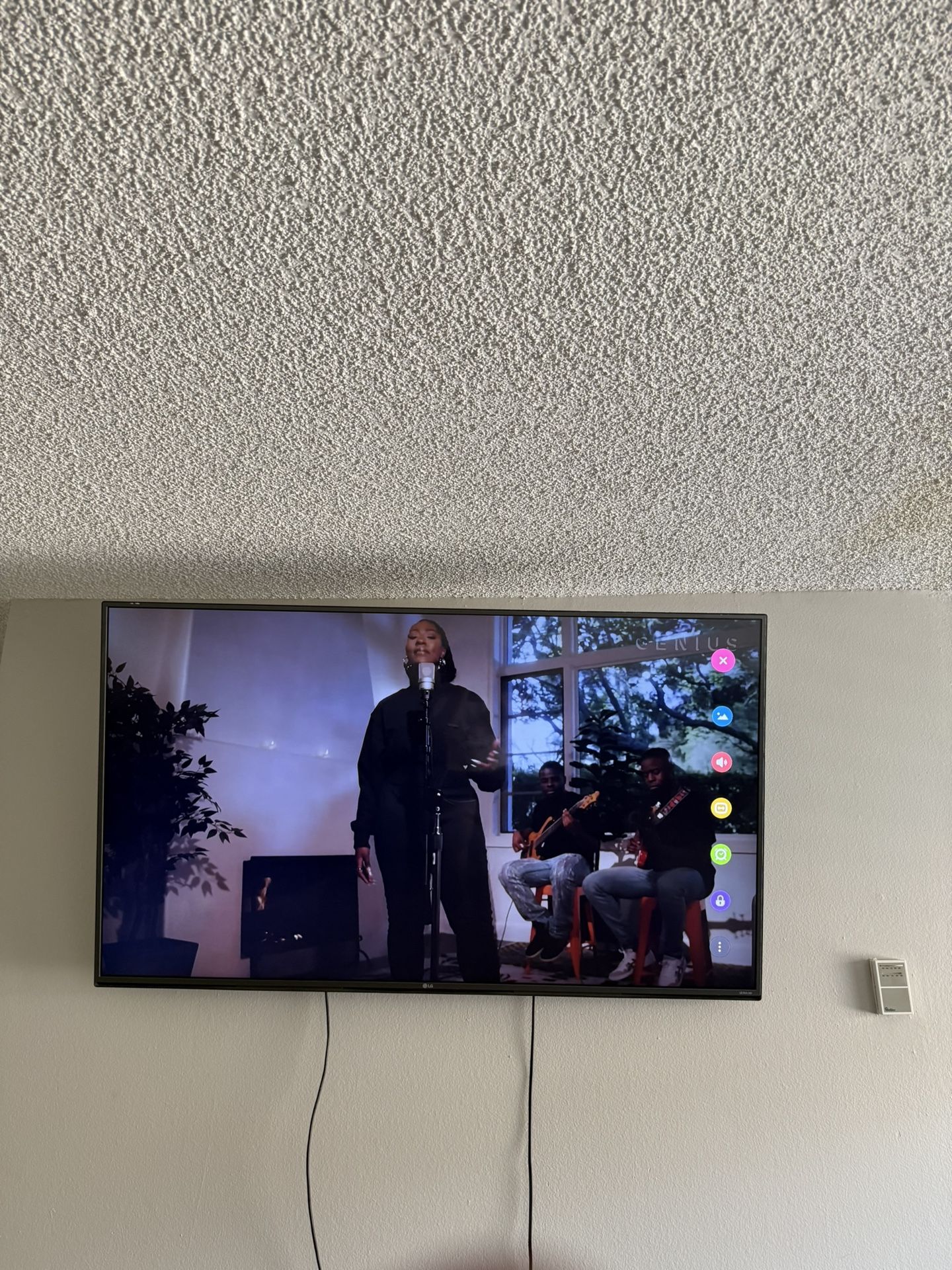 65 Inch LG