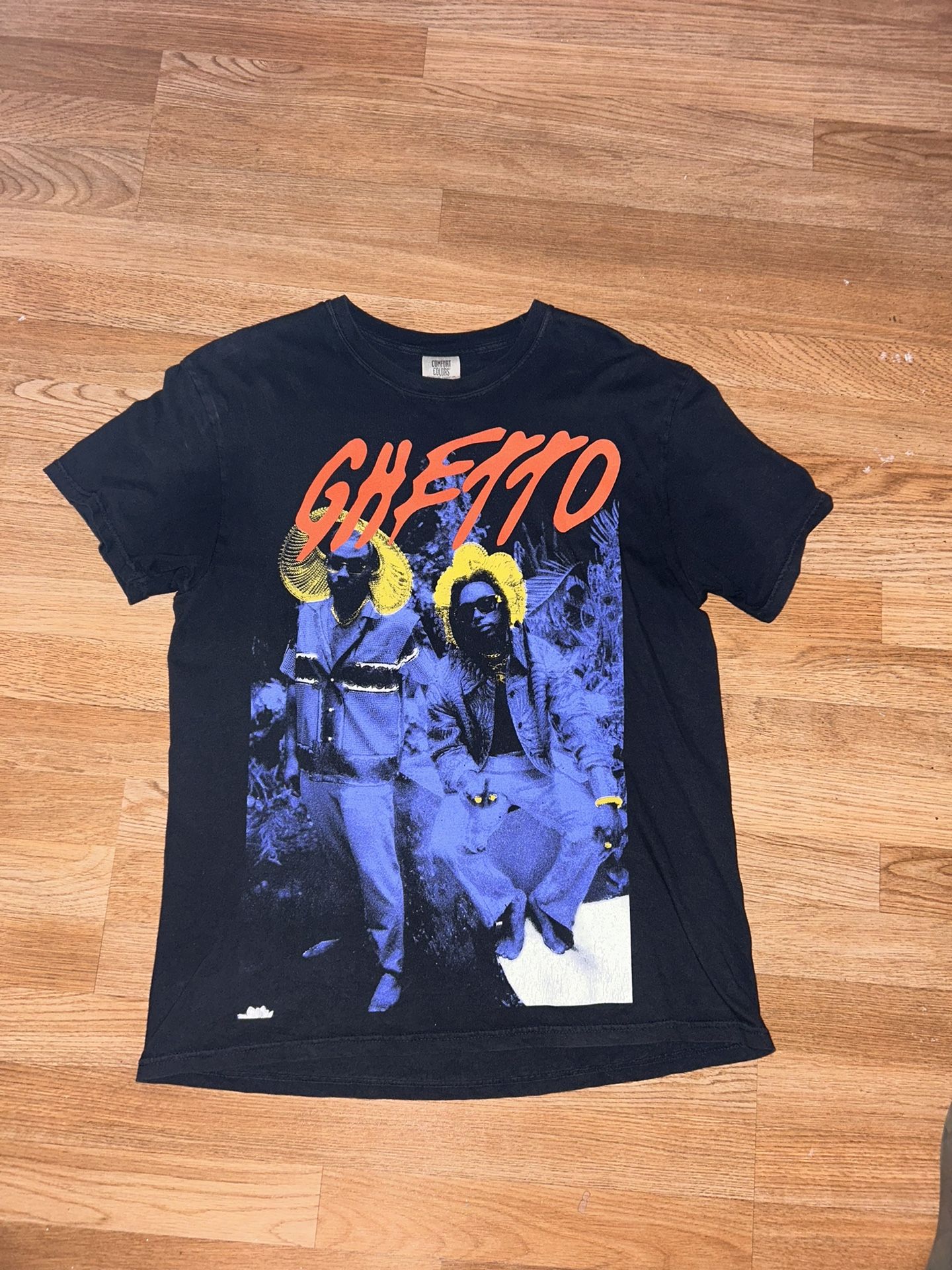 Graphic Tee Men’s Medium