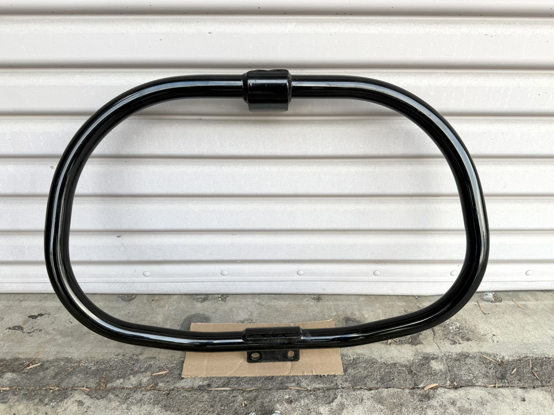 Harley Sportster Engine Guard / Crash Bar Gloss Black 2004-2022