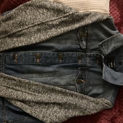 Size Large Jean Jacket $1