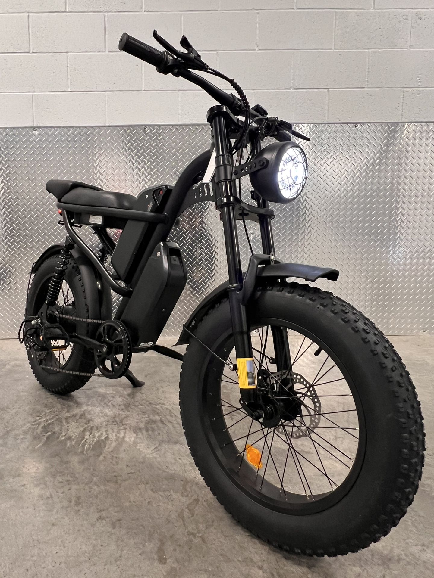 🚚FREE DELIVERY \ 750W Dual Battery 30ah, E-Bike, 32mph With Carry pack Incl, Full Suspension, Disc Brakes