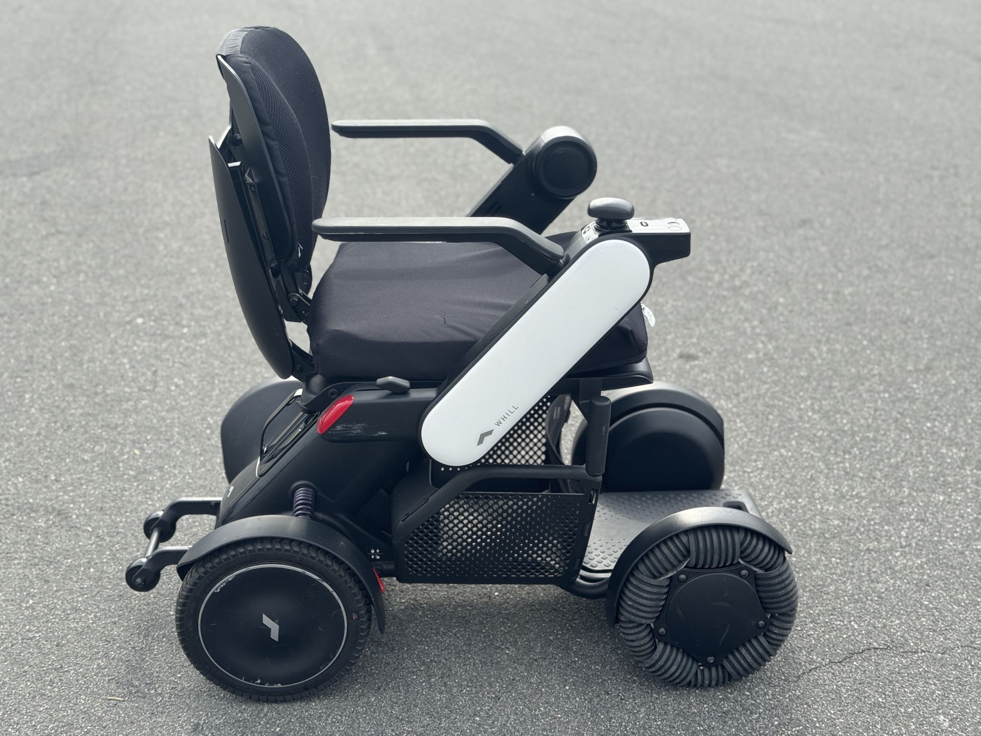 WHILL Model C2 Power Wheelchair great condition brand new battery
