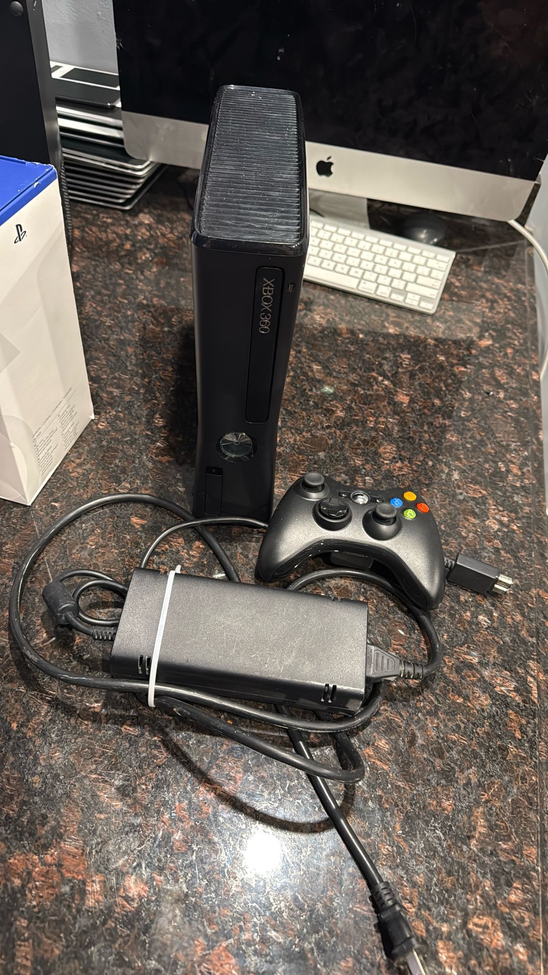 Xbox 360 Slim