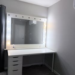 Makeup Vanity
