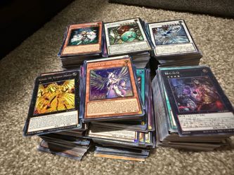 Bulk of yugioh cards !