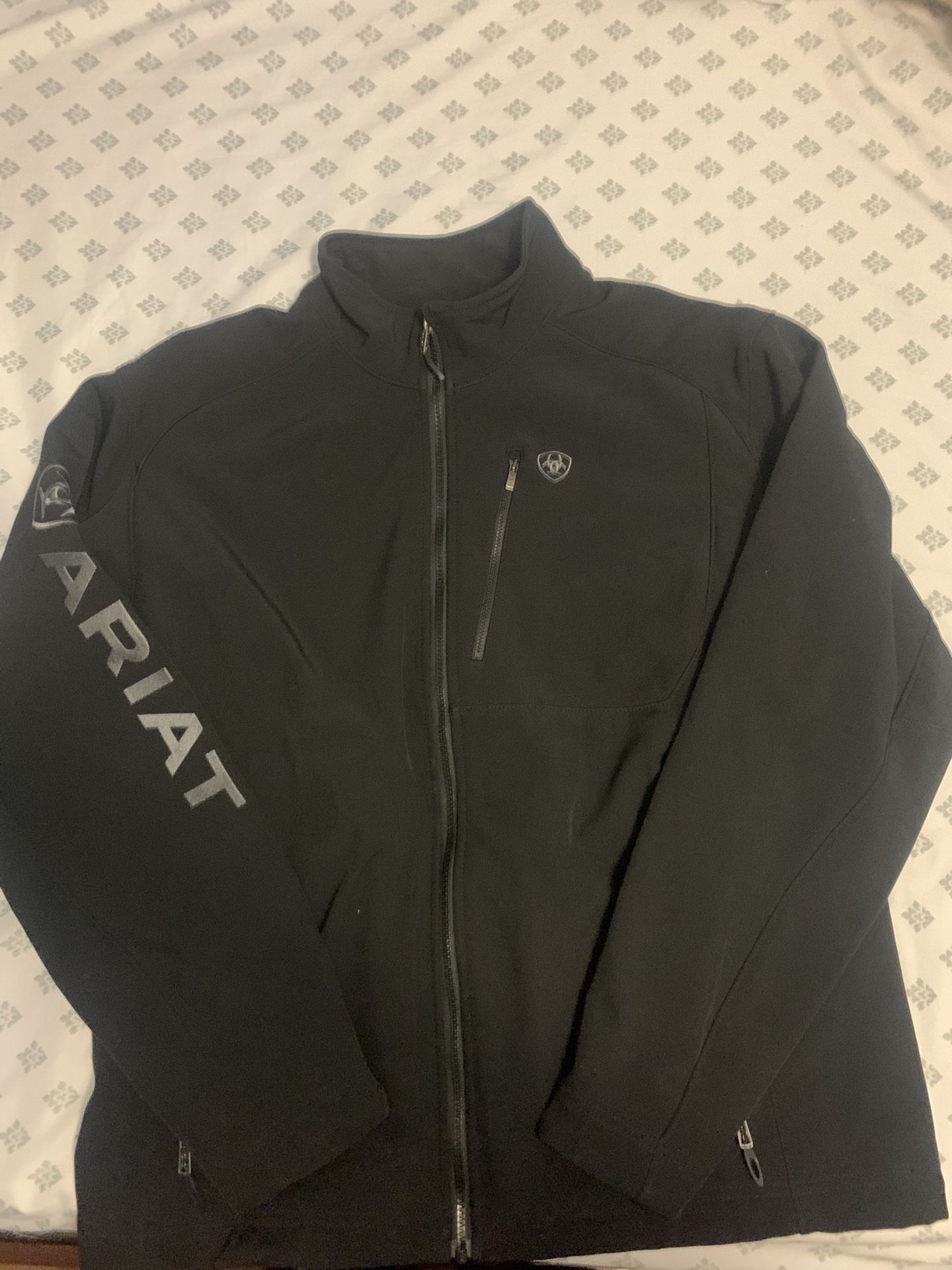 ARIAT Men's Logo 2.0 Patriot Softshell Jacket