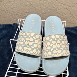 Coach Women's Udele Signature Sport Light Blue Cream Pool Slides Sandals Size 9