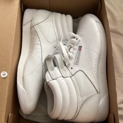 Women’s Reebok Shoes