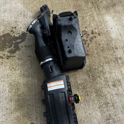 2016 Ford 350 Power Stroke Lariat Air Filter System