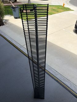 Matte Black cd/dvd Tower