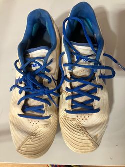 9.5 Metal softball cleats women’s