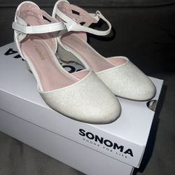 Girls Heels sz 12