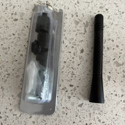 Minituare Car Antenna & USB Plug 