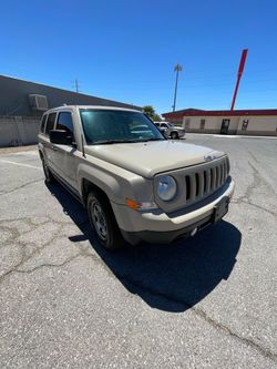 * 2017 JEEP PAATRIOT SPORT * 4 CYL* 64000 MILES *