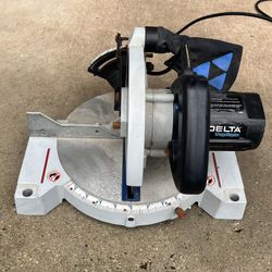 Delta 8 1/4” Compound Miter Saw