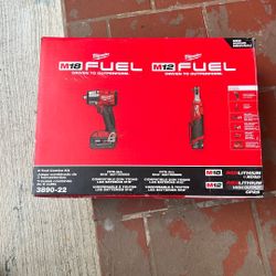 M18 2 Tool Combo Kit 