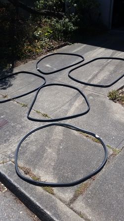 2004 BMW 325i (E46) full set of OEM door and trunk gaskets