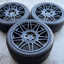 18" wheels Vanderhall Black Jack OEM Venice Rims Tires 