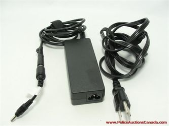 HP PPP012H-S AC Power Adapter