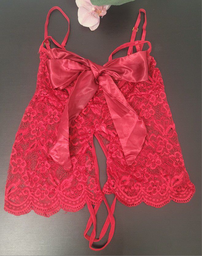 Red  lace Sexy bodysuit lingerie Pajama Crotchless New M S