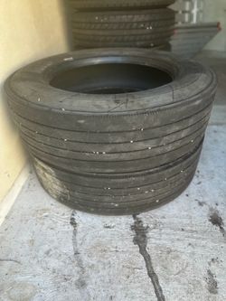 2 Bridgestone Tires 255/70/22.5