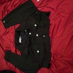 Cropped Black Jean Jacket 