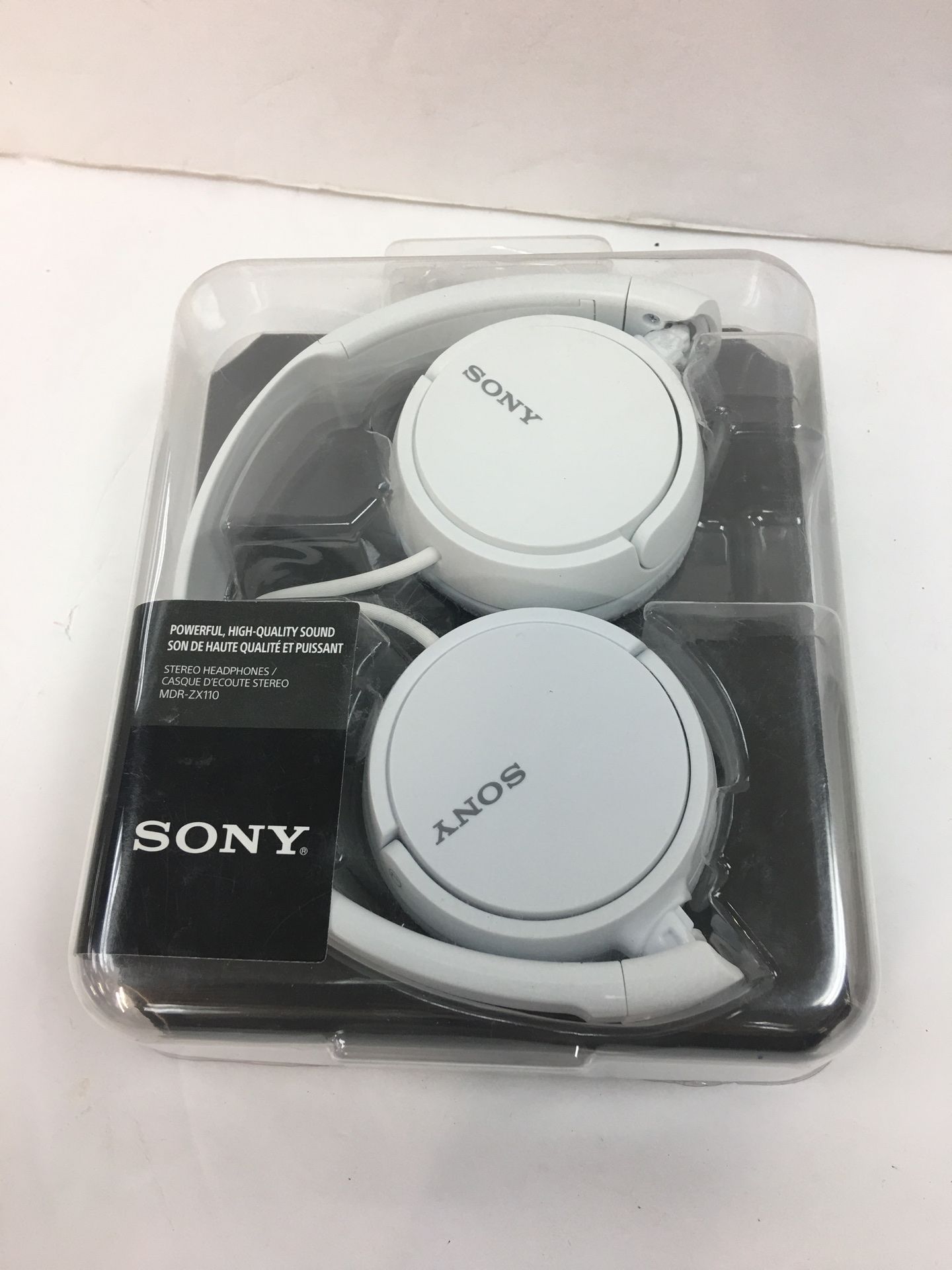 Sony powerful high quality sound headphones new
