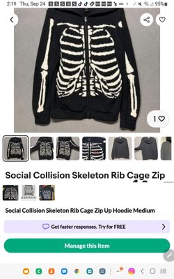 Social Collision Goth Halloween Skeleton Rib Cage Zip Up Hoodie Medium