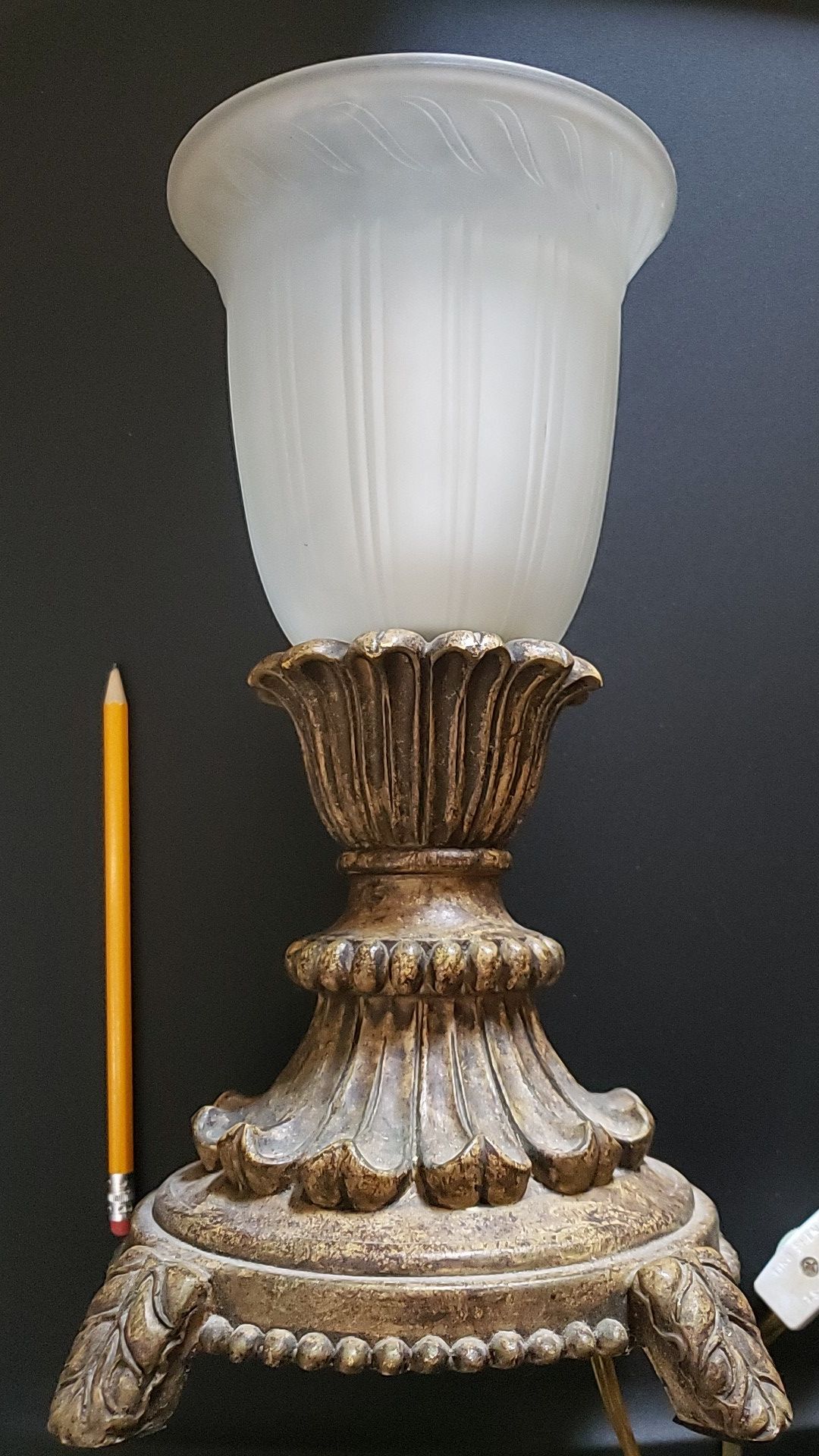 Vintage ting shen lamp