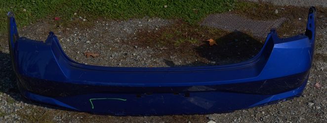 USED REF#U0307 || 2021-2023 HYUNDAI ELANTRA || REAR BUMPER COVER ONLY