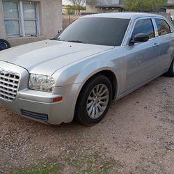 Chrysler 300 2.7 2006