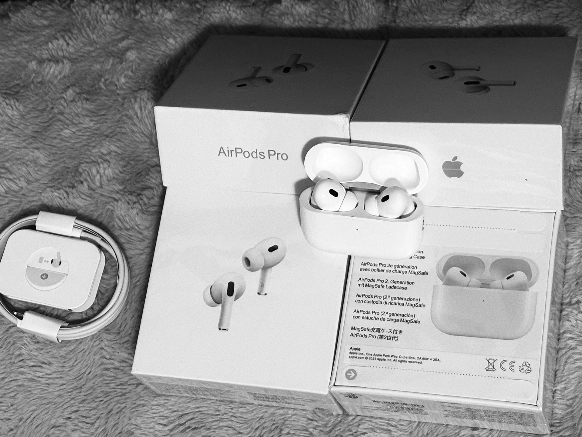 Sell Airpods Pro New New!!! 
