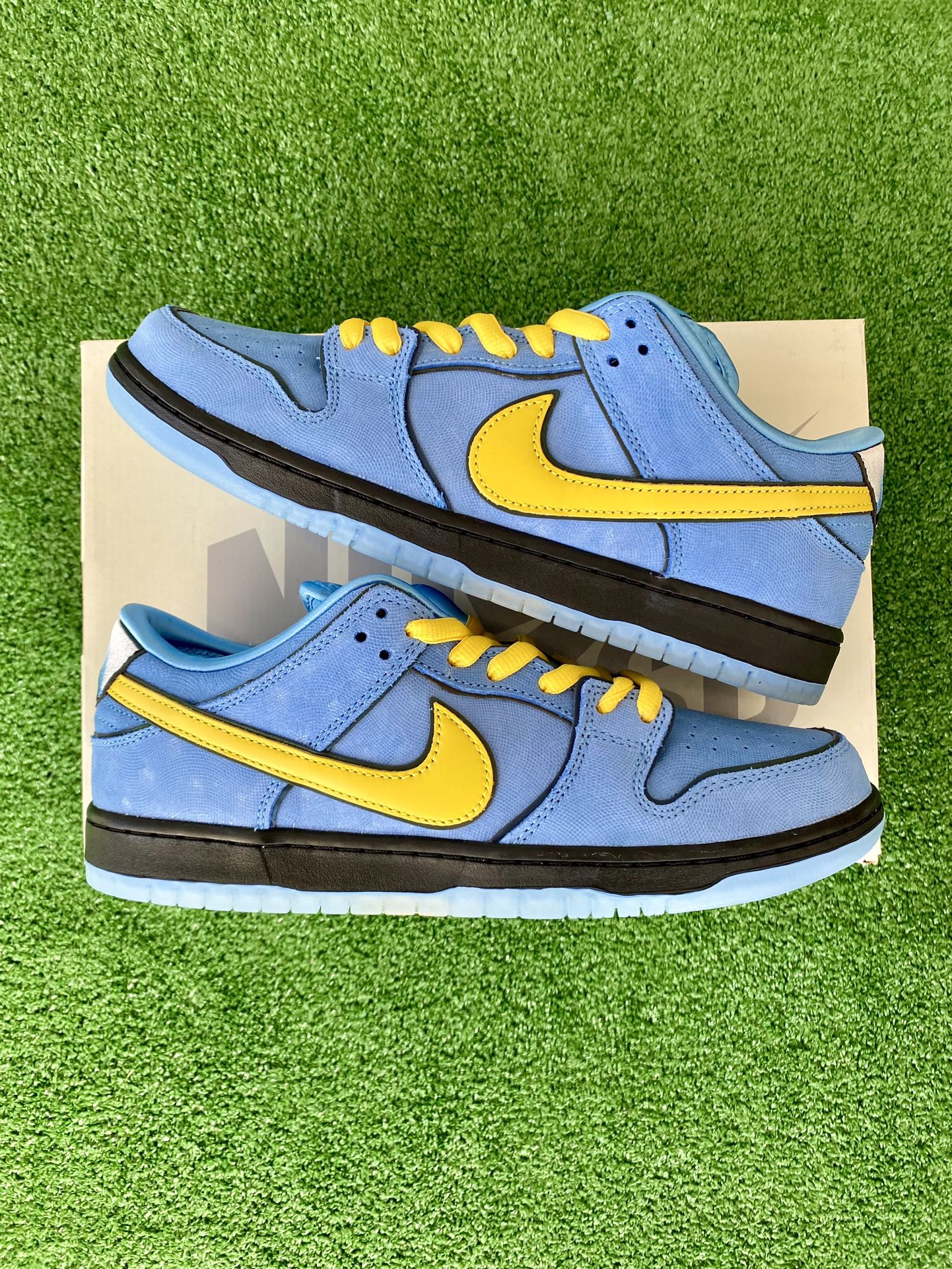 Nike SB Dunk Low Bubbles 