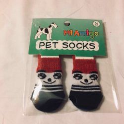 4 SMALL DOG ​​STOCKINGS