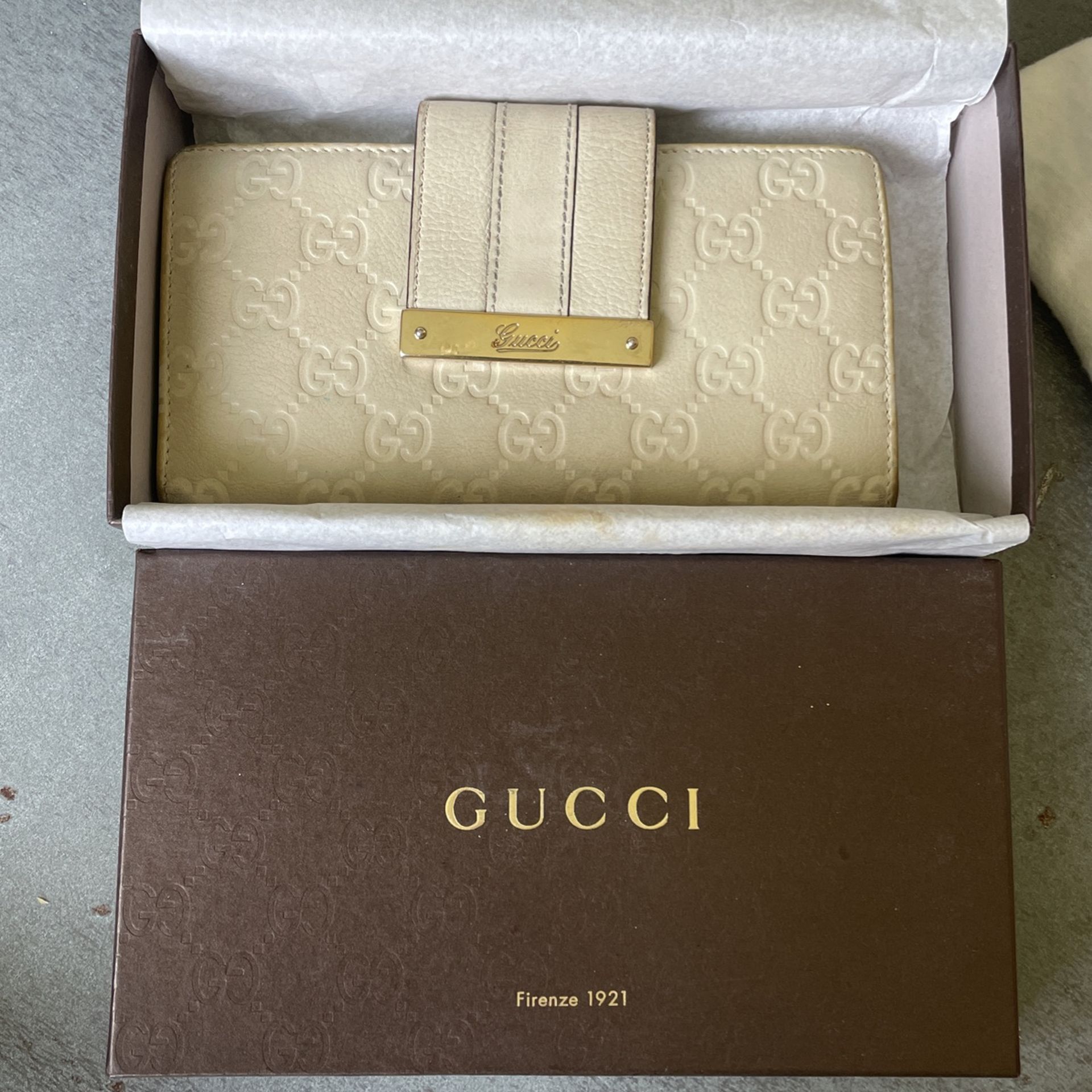 Gucci Wallet 