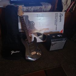 Black Fender Guitar Set 