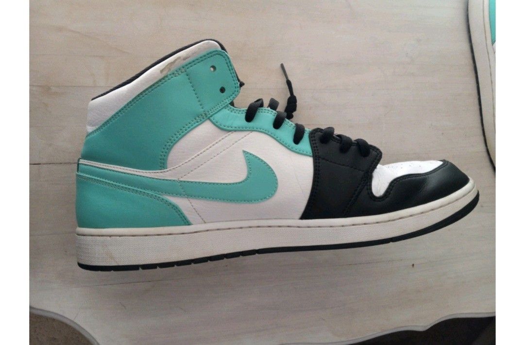 Jordan Mid Tropical Twist Bkk Wht/ Teal Size 17