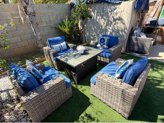 Patio furniture set outdoor brand new