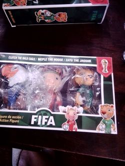 Fifi action figures