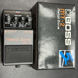 Boss Metal Zone MT-2  Guitar Pedal