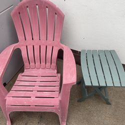 Adirondack Patio Porch Chair & Green Folding Side Table