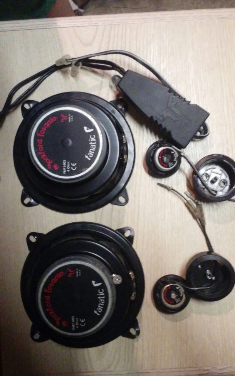 Speakers: Rockford Fosgate 5.25" FNP1514 Fanatic P component System