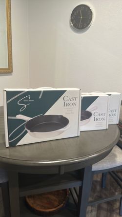 10 inch cast-iron frying pan and 8.25 inch frying pan