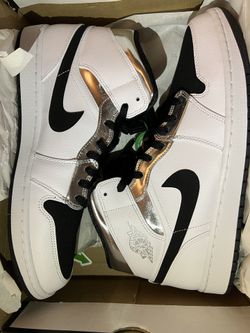 Jordan Mid Alternate Sz13$200